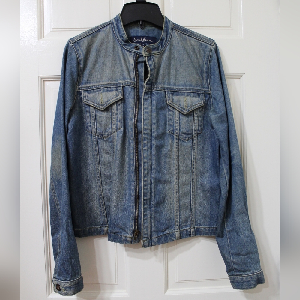 Earl Jean Denim Zippered Jacket (L)
